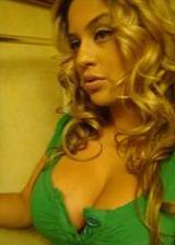 nauseatedGigi74's profile picture. 