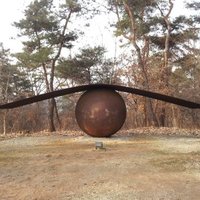 돌틈에서 피어난 꽃 (@hyunklim) 's Twitter Profile