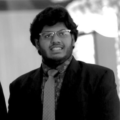 Senithdr's profile picture. It's complicated..... :D