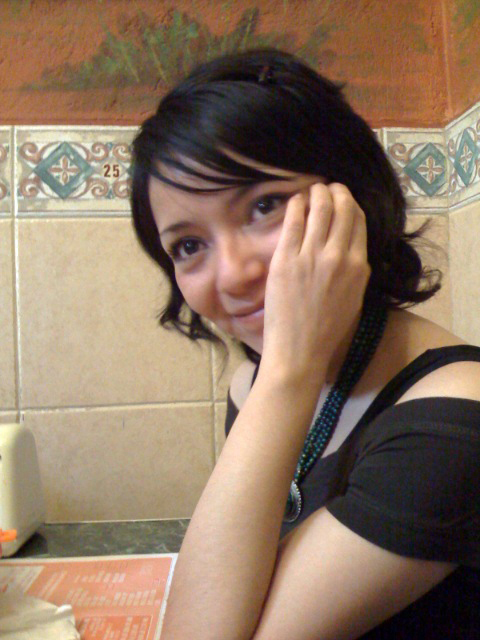 femme_magenta's profile picture. Investigadora