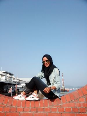 wanieyhazri's profile picture. 