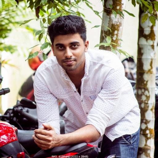 |24| I’m just a man, sitting in front of twitter.simply asking people to follow me.♫ MusiQ Addict | ╭∩╮ ᶠᶸᶜᵏᵧₒᵤ haters |
| #biker