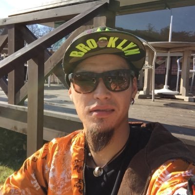 syyd764LgpjDAty's profile picture. 