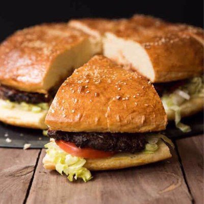 pizzaburger_ae's profile picture. 