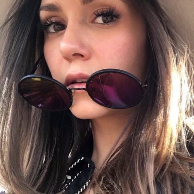 ninaldrpg's profile picture. nina / 21ans / une vampire sexy