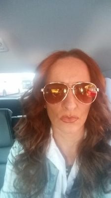 Happily married with 3 kids and loving life.. What else can I say apart live ur life and love it,oh and I am a fitness fanatic:)LOVE feeling fit at MY age lol;)