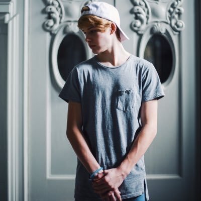 BLAKE GRAY BACKUP TWITTER ❤️ TURN ON NOTIFICATIONS FOR A FOLLOW ON MY MAIN ❤️
