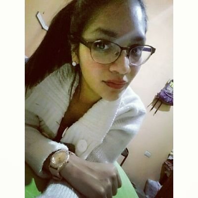 MelyCosa's profile picture. ** Y O L O **