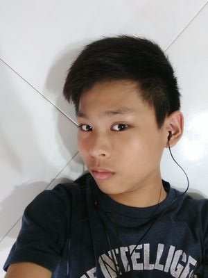 engkiat_jlo's profile picture. interesting