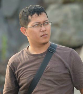 chairil_anwar86's profile picture. Hobi di depan mix dan fotografer.....