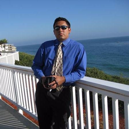 cmorenoosp's profile picture. Looking to network with business minded people who want financial freedom and luxury living by creating multiple streams of income online! DM for more info!