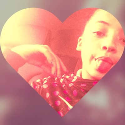 sumsumlopez's profile picture. 