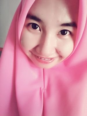 Annhi_Anni's profile picture. 