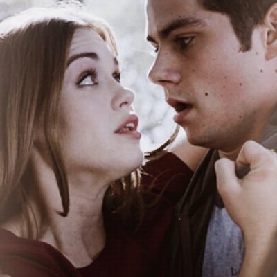 redstydiastring's profile picture. It's not just someone to hold you under, it has to be someone who can pull you back. ⚓️ Follow @scottmccall11BH @ifellinahole9 @roscoethejeep24
