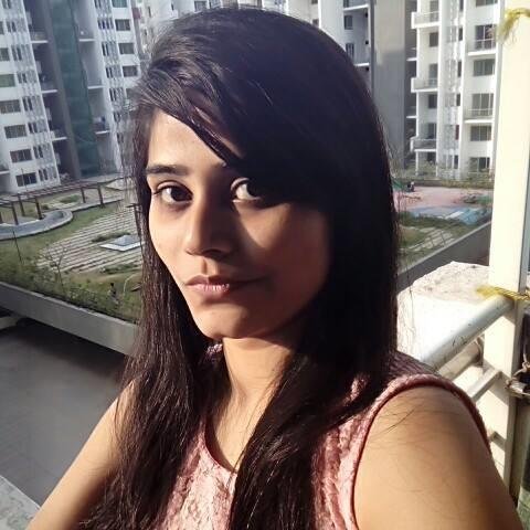 shopaholic,Can'tMissChanceToDance,StarringAsPrincessInMyOwnLifeMovie,E&TCEngineerwithMBA(operations),