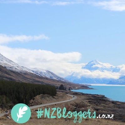 #NZbloggers weekly chat Sunday nights 8pm - 9pm NZST! To host, please DM us. Check out our sister account @brunchclubnz