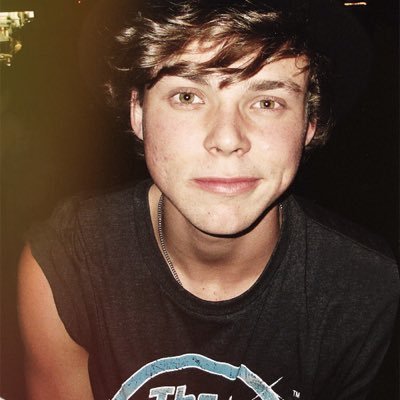 astonrpg's profile picture. 