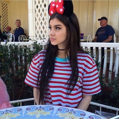 lunarpgoti's profile picture. petit seins mais grand cœur.