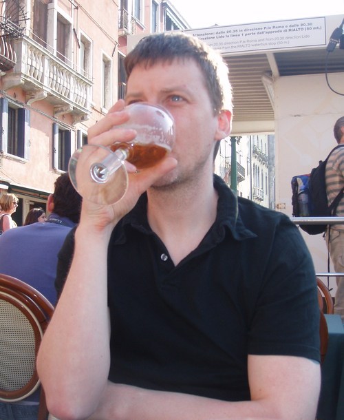 Irish in UK   Labour, ManU,  Southend, climbing, Delivery Manager and software tester