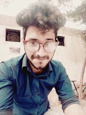 freakaash's profile picture. 