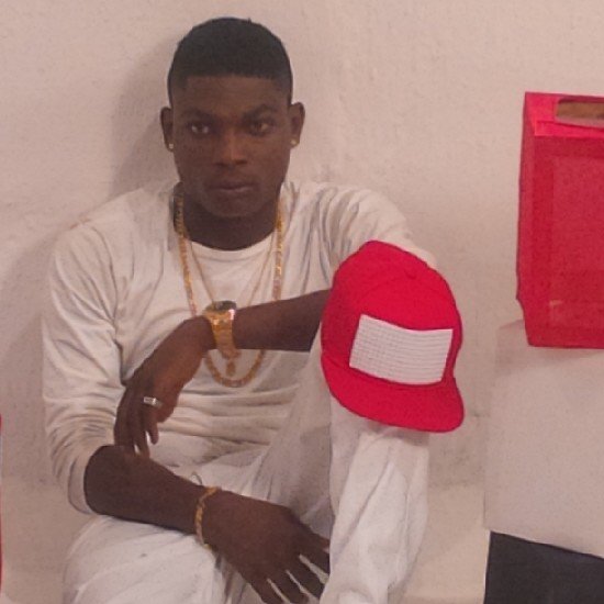 AyomideTil's profile picture. 