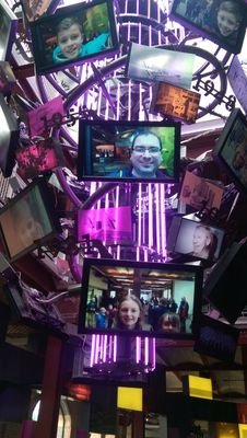 dpp1975's profile picture. Likes pie. Mushy peas. Battenburg. Mushroom sandwiches. They Might Be Giants. Beatles. Broughton is an dragon flight village in Flintshire, Wales.