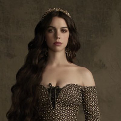 Unpopular twin sister of Mary. Like my sister I'm headstrong and kind monarch who will stand for what she believes in #ReignRP #OUATRP ⚜