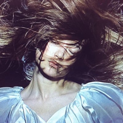 agnkybi's profile picture. 1992年 JUDYANDMARY YUKI スパユキ COSMICBOX
