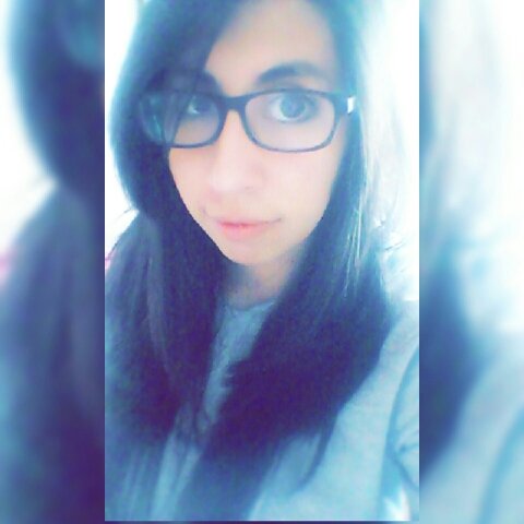 Simplεmεntε...mε hε quεdαdo sin vεndαs y no sε por dondε comεnzαr,porquε no puεdεs vεndαr εl dαño, αsí no podrαs rεpαrαr un corαzón. #Followback