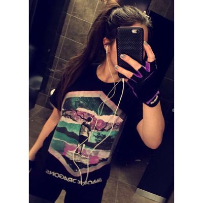 kristinamoncayo's profile picture. 