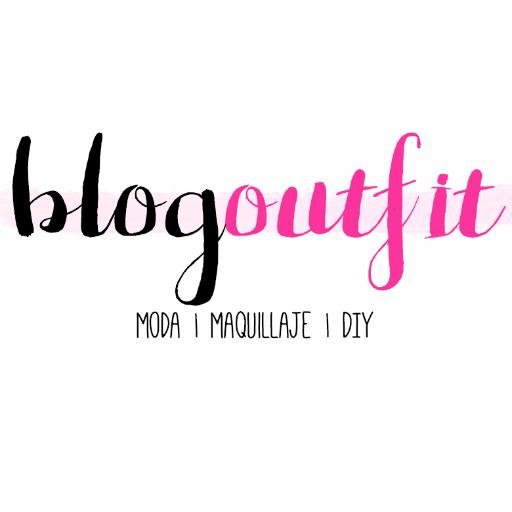 Desirée | Técnica superior de laboratorio y futura diseñadora
Moda | Maquillaje | DIY | Comida | Gatos