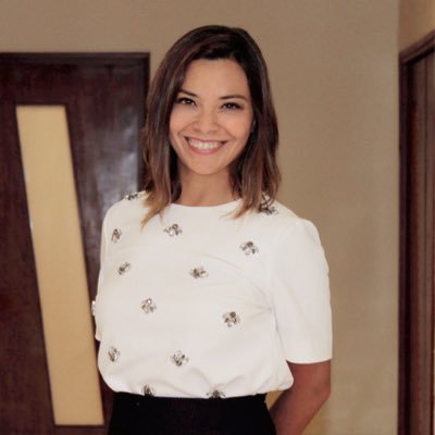 marielabacag's profile picture. Soñadora, idealista. Creo que lo único que puede salvar este mundo es el amor.