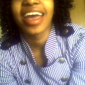 chelly_chelle's profile picture. 