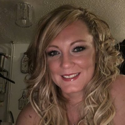 vickyjones378's profile picture. West is best!!