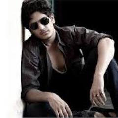 sumitsa71366937's profile picture. 