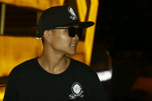 M_AlfaRizii's profile picture. Mungkin ini yang terbaik :'):')