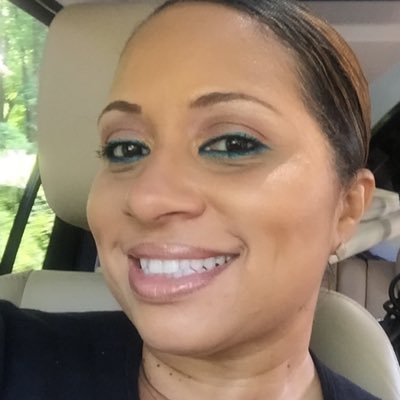 SSensuously's profile picture. License Esthetician, Certified Formulator of Skincare Products, Business Owner, Wife to awesome loving husband, Mother of 2 wonderful sons Grandmother of 7 ❤️'s