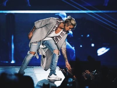 RauhlJBiebz's profile picture. Acceptance is the key to be truly free!