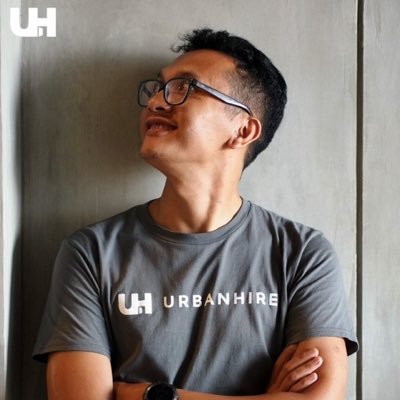 Failed front-end Developer, worst in math, bad in logic, left brain dead, admirer of Einstein, love sketch, soo mess in english.