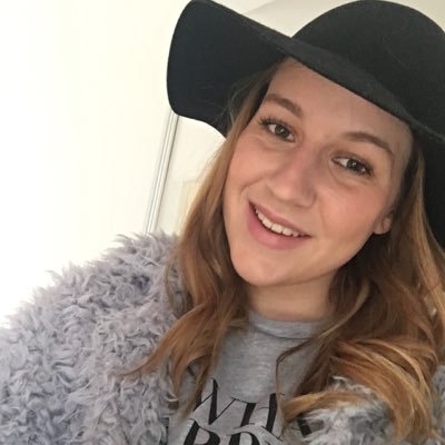 sasarakovec's profile picture. Fashion lover, and Personal style and beauty blogger! My instagram: @whatsashawears