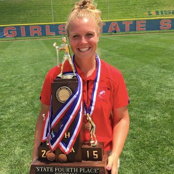 @HuntleySoftball & @illinisb alum, @Prairie220 PE Teacher, @FilliesPrairie Head Softball Coach, Hitting instructor, Wife @coach_Horcher