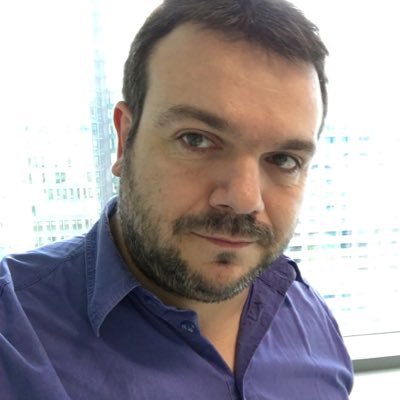 Ouvreur de shakras digitaux fan de #digital,gadgets et addict aux GIFs et ex mangeur de M&M's repenti.
Consultez la Digital Academy https://t.co/2dHolsM2P3