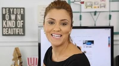 Esse é o espaço para nós fãs de Web Tv Brasileira ficar por dentro de tudo que rola no melhor conteúdo da TV  no youtube ! Com a nossa Diva Master Tati Martins!