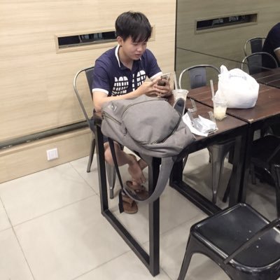 bobolin68's profile picture. 