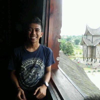 FardhanOCT's profile picture. 