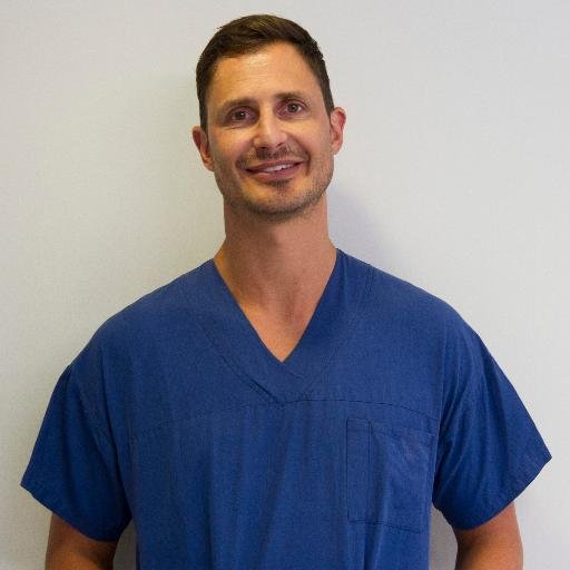 Dr. Sam Dunn is Medical Director at Palm Clinic and an experienced cosmetic physician, specialising in varicose veins.