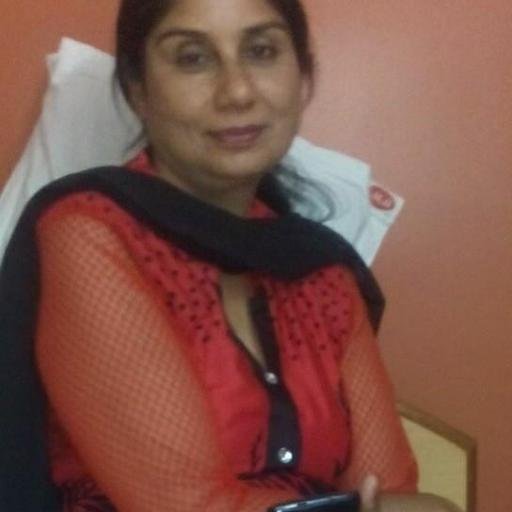 HeerHarkirat's profile picture. कवयित्री / लेखिका