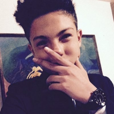 ErikMomy's profile picture. 