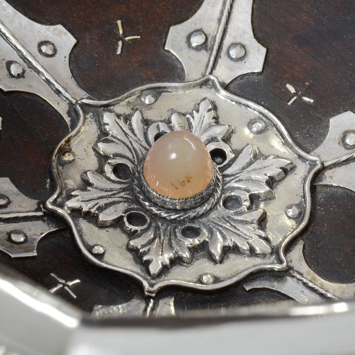 Known for works by Omar Ramsden we also specialise in fine silver and object d'art our focus on quality, the rare and the eclectic.