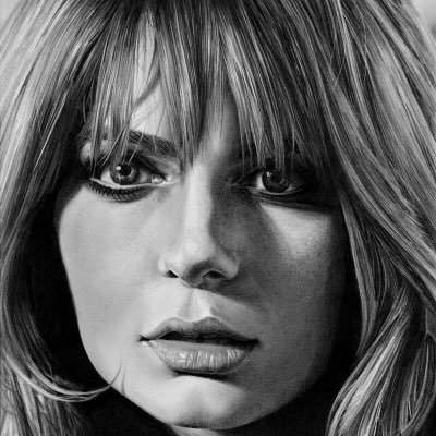 Mischa Barton Profile